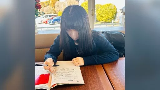 This is the age where studying and exercise are important. Adults also hustle after school and shoot a lot of semen into their pussies