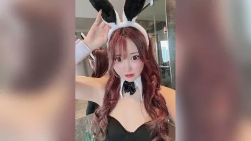 I came inside this beautiful woman with F cup breasts and a beautiful ass, who is extremely sensitive, many times!