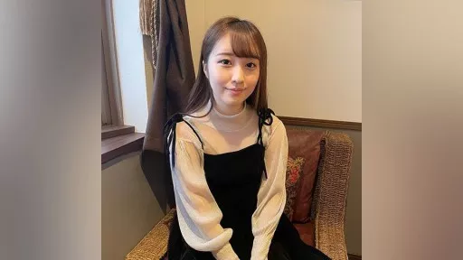 Mirai-chan, I was so embarrassed because I could see her all over there!