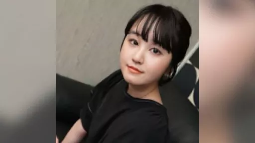 He shows off his fully erect cock to the young wife, offering her a large reward, and the young wife, who is having sex with someone other than her husband for the first time since her marriage, pushes past the limits of her patience!