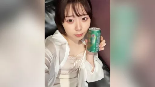 Super cute short cut rental girlfriend. While drinking, I blame the lewd vagina that I trained with P activity