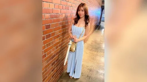 Handsome man's big thick penis floods the pussy juice and makes the female fall SEX