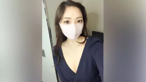 Beautiful hostess Reika-chan! I have enjoyed a lot of beautiful big breasts!