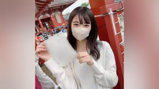 She is modest, graceful and elegant, and still remains a pure and innocent beauty... Various thoughts from the past are interwoven, and the final ejaculation inside the vagina