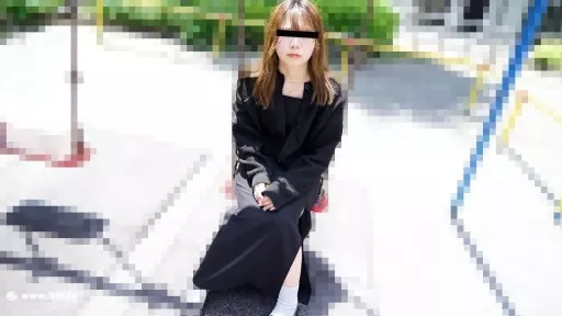 Amateur gal who is cheated on by her boyfriend, appears in an AV, and gets creampied. Miki Osawa